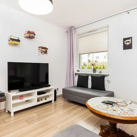 Lesna By Renters Apartman *